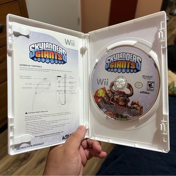 Wii - Skylanders Giants (2012) - Not For Resale - Used / Complete - Picture 2 of 3